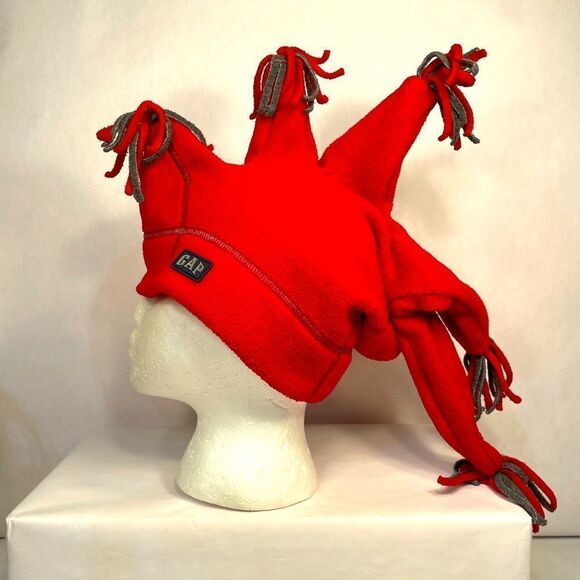 VINTAGE RED SNOWBOARDING HAT SIZE SMALL/MEDIUM EVC 100% POLYESTER - Picture 1 of 4